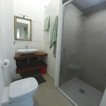 Sopra Il Parco A 2 Passi Dal Mare Homestay szállás *